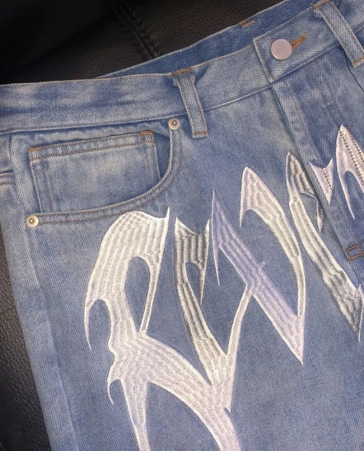Jeans classici pantaloni casual dritti ricamati